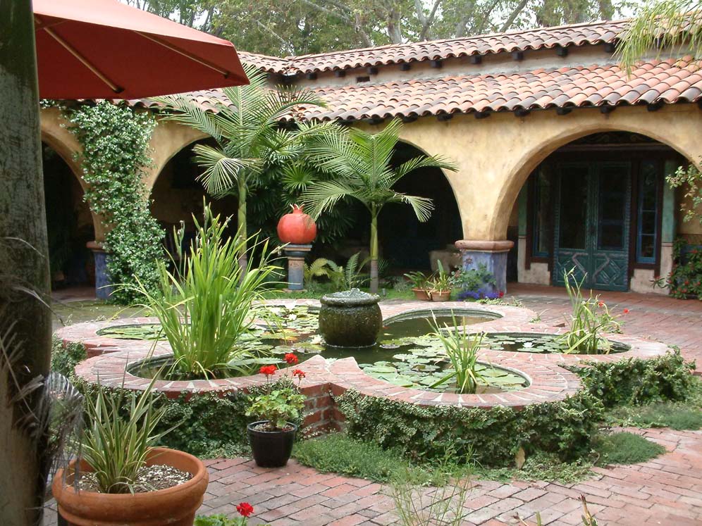 Mexican Hacienda Style Home 8