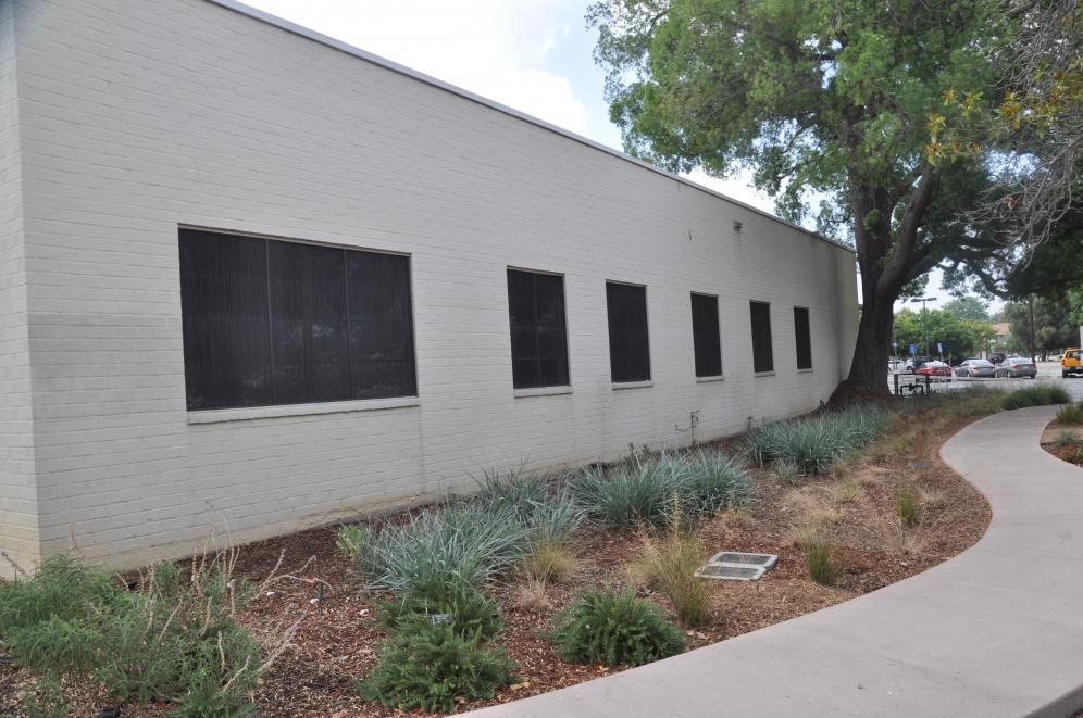 Reseda Office and Library9